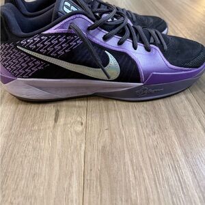 Nike Women's Black and Lavender Athletic Shoes